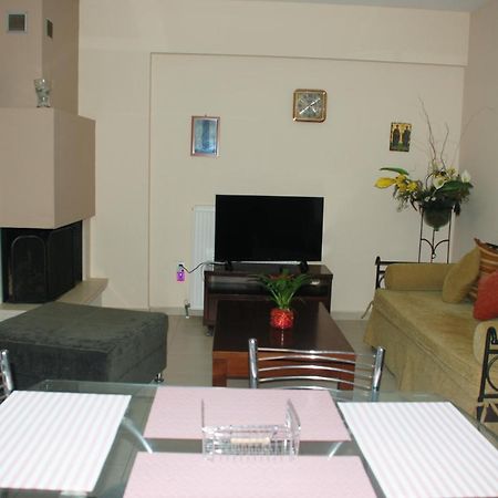 לריסוס Villa Maria מראה חיצוני תמונה