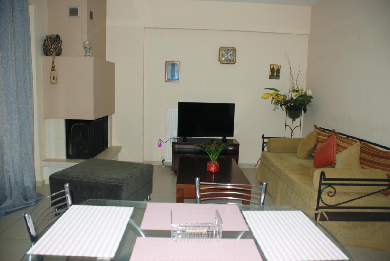 לריסוס Villa Maria מראה חיצוני תמונה