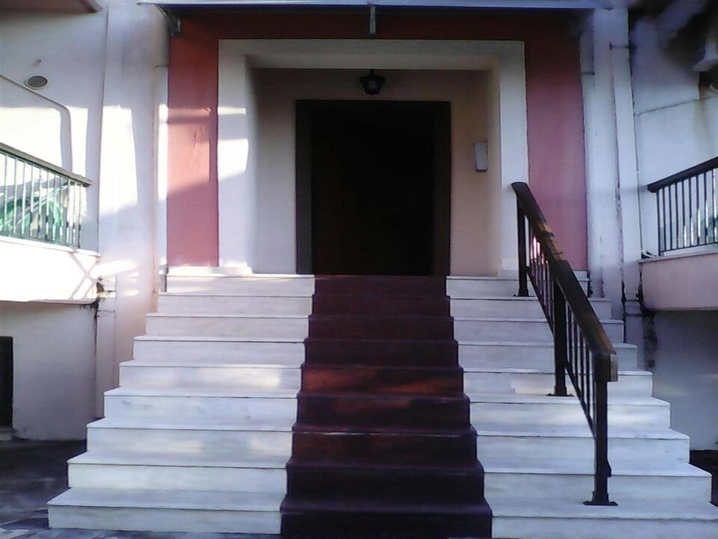 לריסוס Villa Maria מראה חיצוני תמונה
