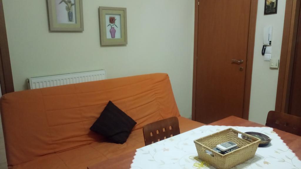 לריסוס Villa Maria מראה חיצוני תמונה