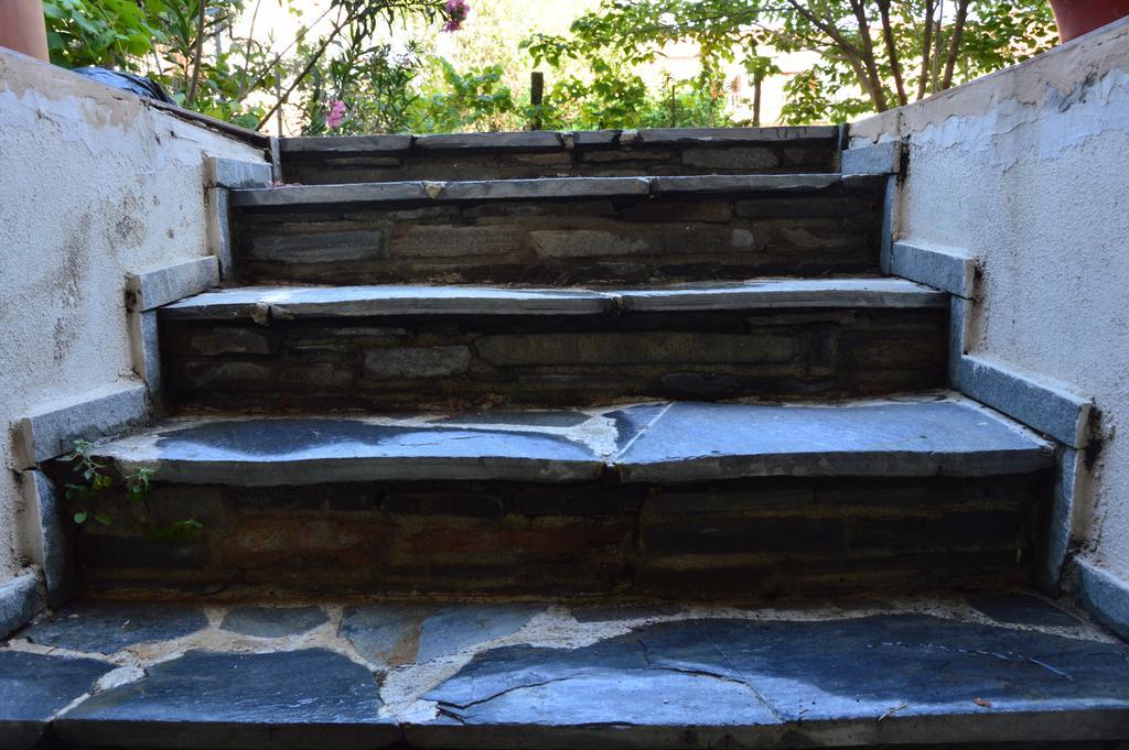 לריסוס Villa Maria מראה חיצוני תמונה